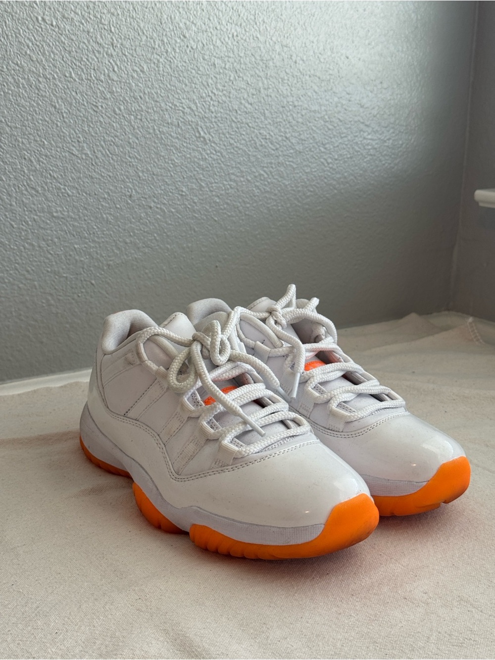 Jordan 11 Retro Low “Bright Citrus” 39 EU - US 8